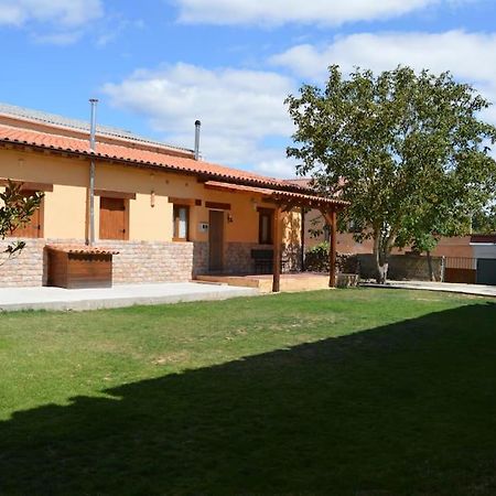 Busto de Bureba El Establo,Casa Rural מראה חיצוני תמונה