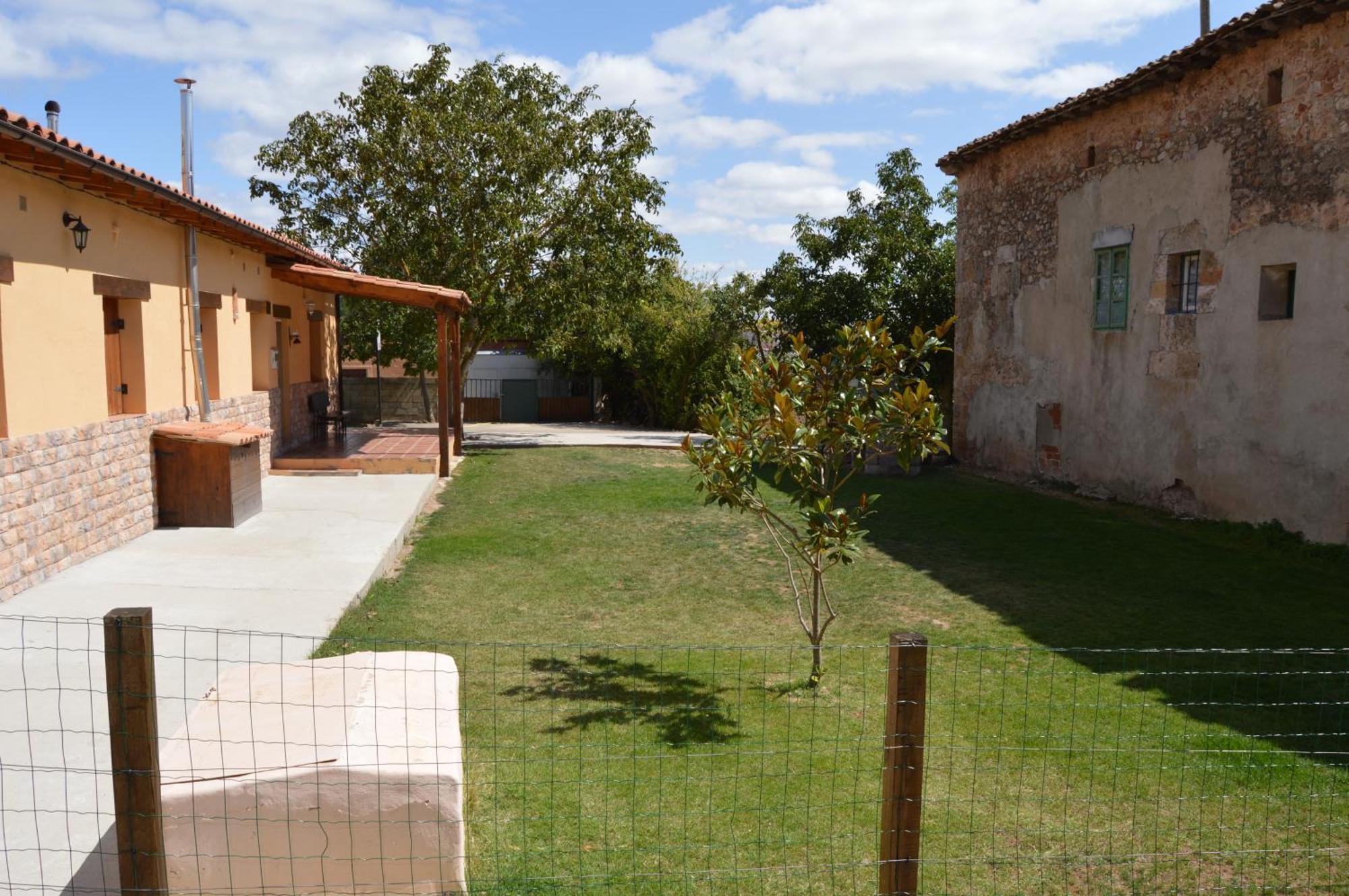 Busto de Bureba El Establo,Casa Rural מראה חיצוני תמונה
