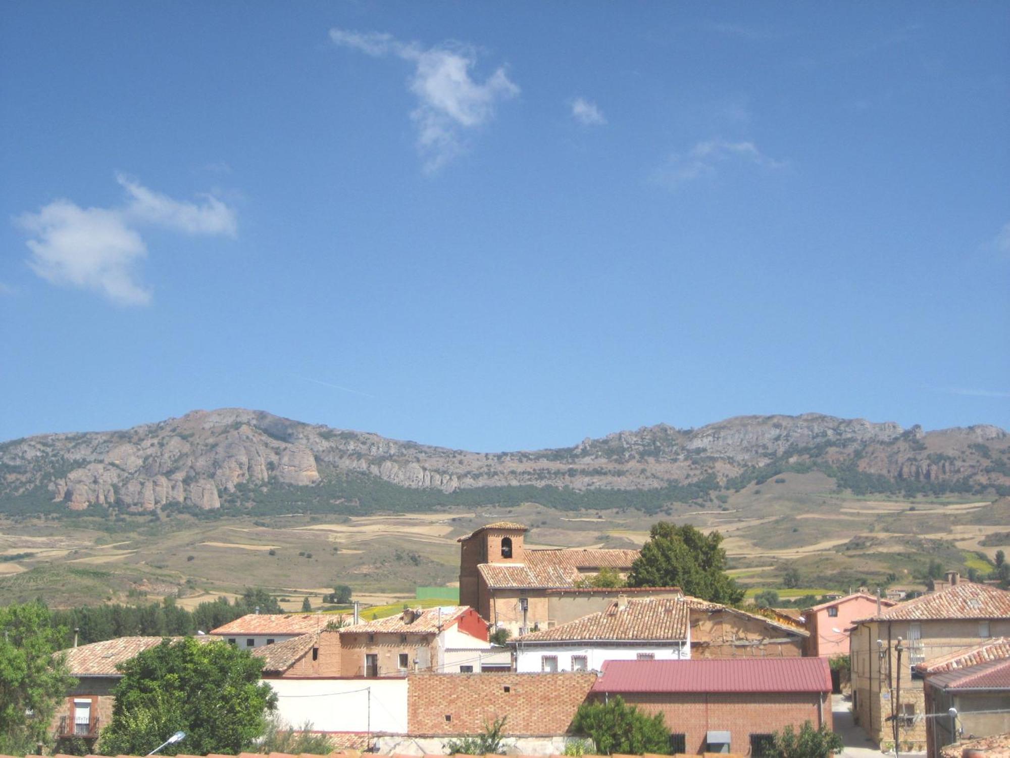 Busto de Bureba El Establo,Casa Rural מראה חיצוני תמונה
